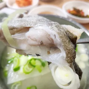 해운대기와집 대구탕 사진