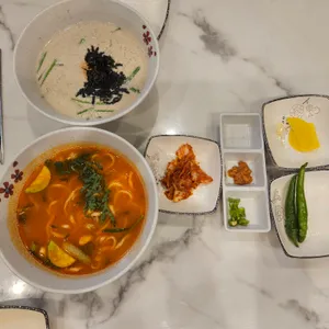 황남칼국수 사진