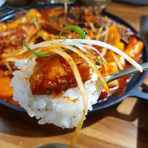 엄선 리뷰 사진