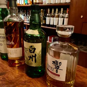 나씽벗 사진