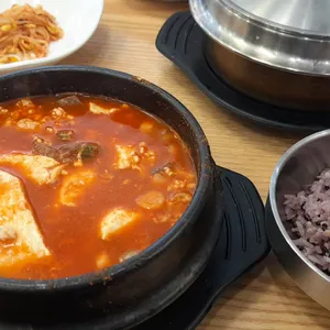 돌깨마을 맷돌순두부 사진