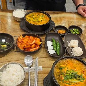 고향옥얼큰순대국 사진