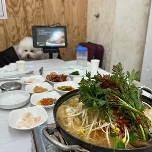 꽃지원조꽃게집 사진