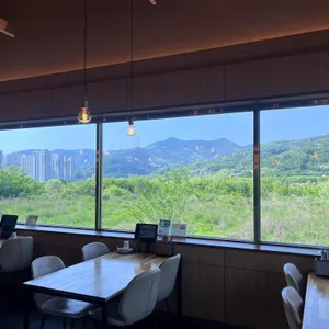 나폴리언덕 리뷰 사진