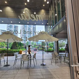 멜라 리뷰 사진