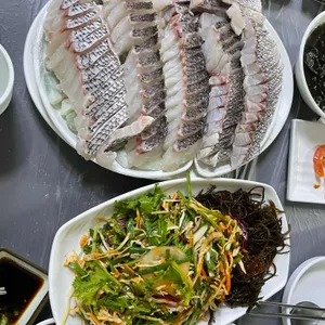 청정회수산 사진