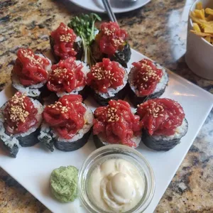 이네 사진