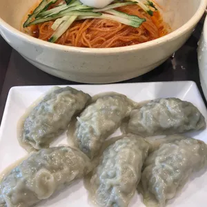 원조개금밀면 사진