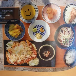 부엉이돈가스 사진