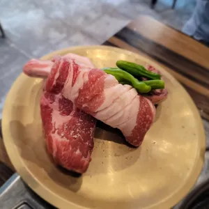돼지집딸 사진