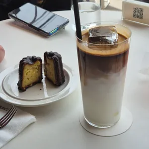 볼드핸즈 사진
