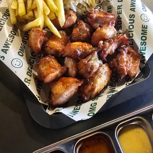동동치킨 사진