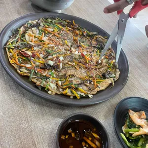 벚골도토리막국수 사진