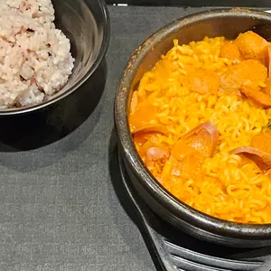 부대통령뚝배기 사진