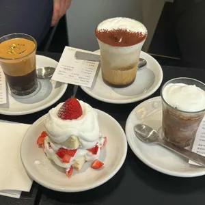 에스프레소 수묵 리뷰 사진