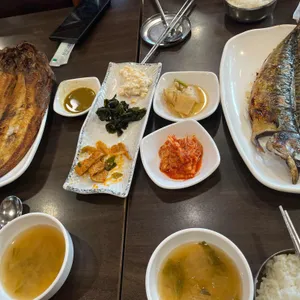 오메가 생선구이 사진