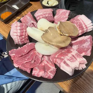 큰손제주흑돼지 사진