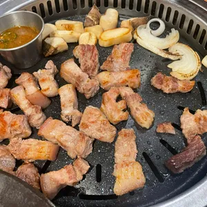 큰손제주흑돼지 사진