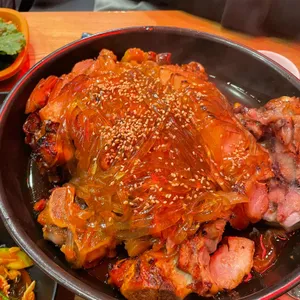 마왕족발 사진