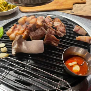 달빛돈가 사진