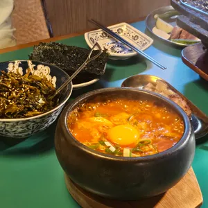 크로바닭구이 사진