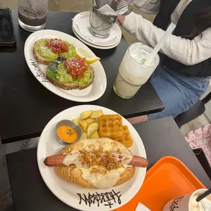 훌리건 커피 사진