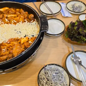 장인닭갈비 사진