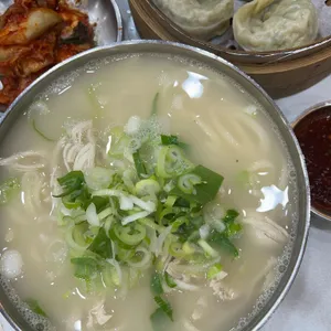 예손가손칼국수 리뷰 사진