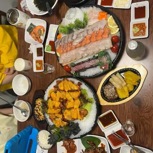 더큰바다활어찜 사진