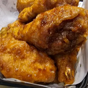 교촌치킨 사진