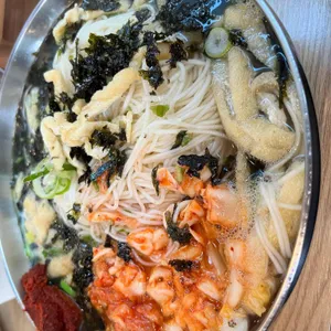 장터 원조국수집 사진
