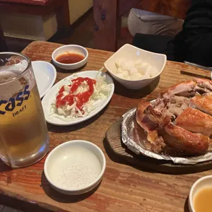 참나무한방통닭 사진