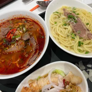정육면체 리뷰 사진
