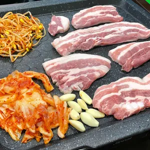 창동꿀돼지 사진