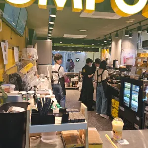 컴포즈커피 리뷰 사진