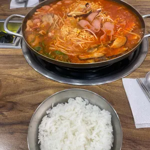 윤대감부대찌개 사진