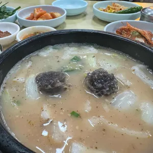 장모네순대국밥 사진