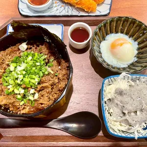 야와라카이 사진