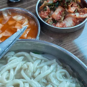 홍두깨칼국수 사진