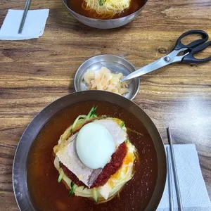 명가밀면 사진