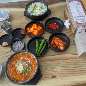 신창손 순대국밥 리뷰 사진