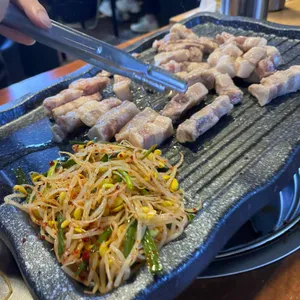 맹그르브삼겹살 사진
