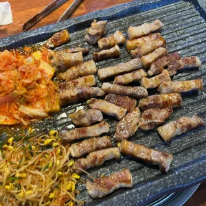 맹그르브삼겹살 사진