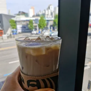 스타벅스 DT 사진