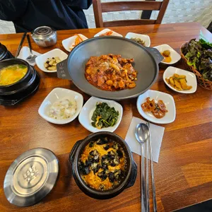 천수만 우렁쌈밥 사진