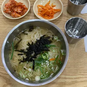 공릉동원조멸치국수 사진