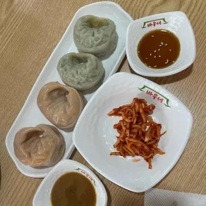 바우네나주곰탕 사진