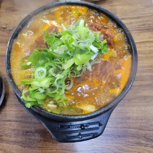 삼식이감자탕뼈해장국 사진