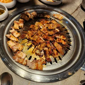 육화백 사진