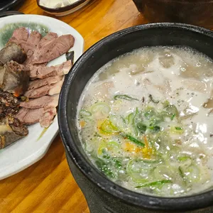 신대감토종순대국 사진